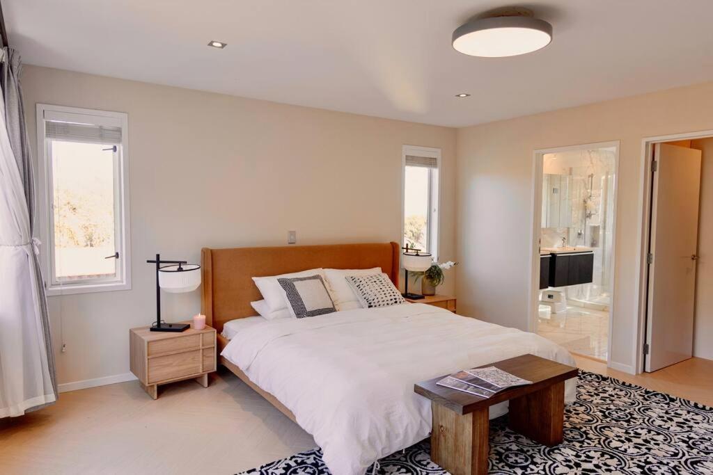 Modern Lifestyle Retreat With Stunning City View Auckland Dış mekan fotoğraf