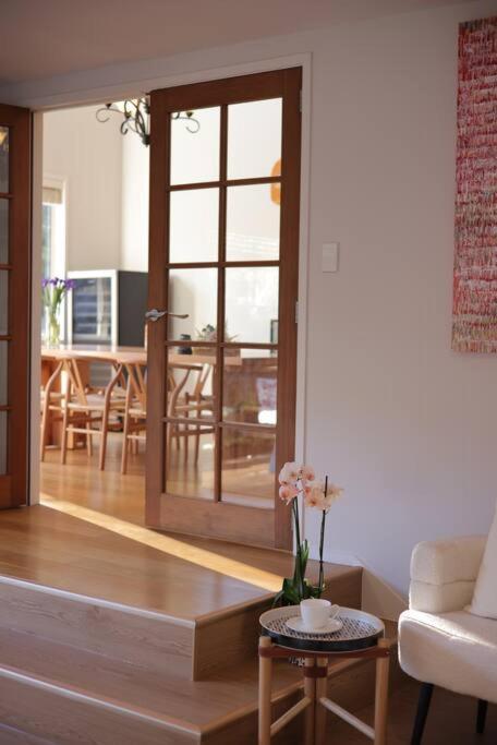 Modern Lifestyle Retreat With Stunning City View Auckland Dış mekan fotoğraf